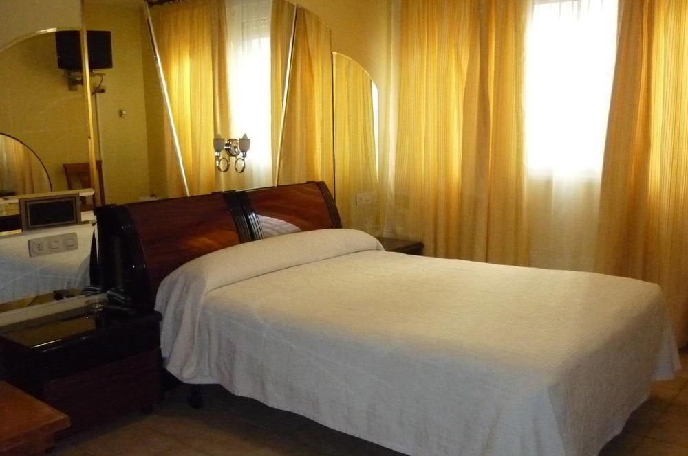 Hotel Francisco Javier Ла-Корунья Экстерьер фото
