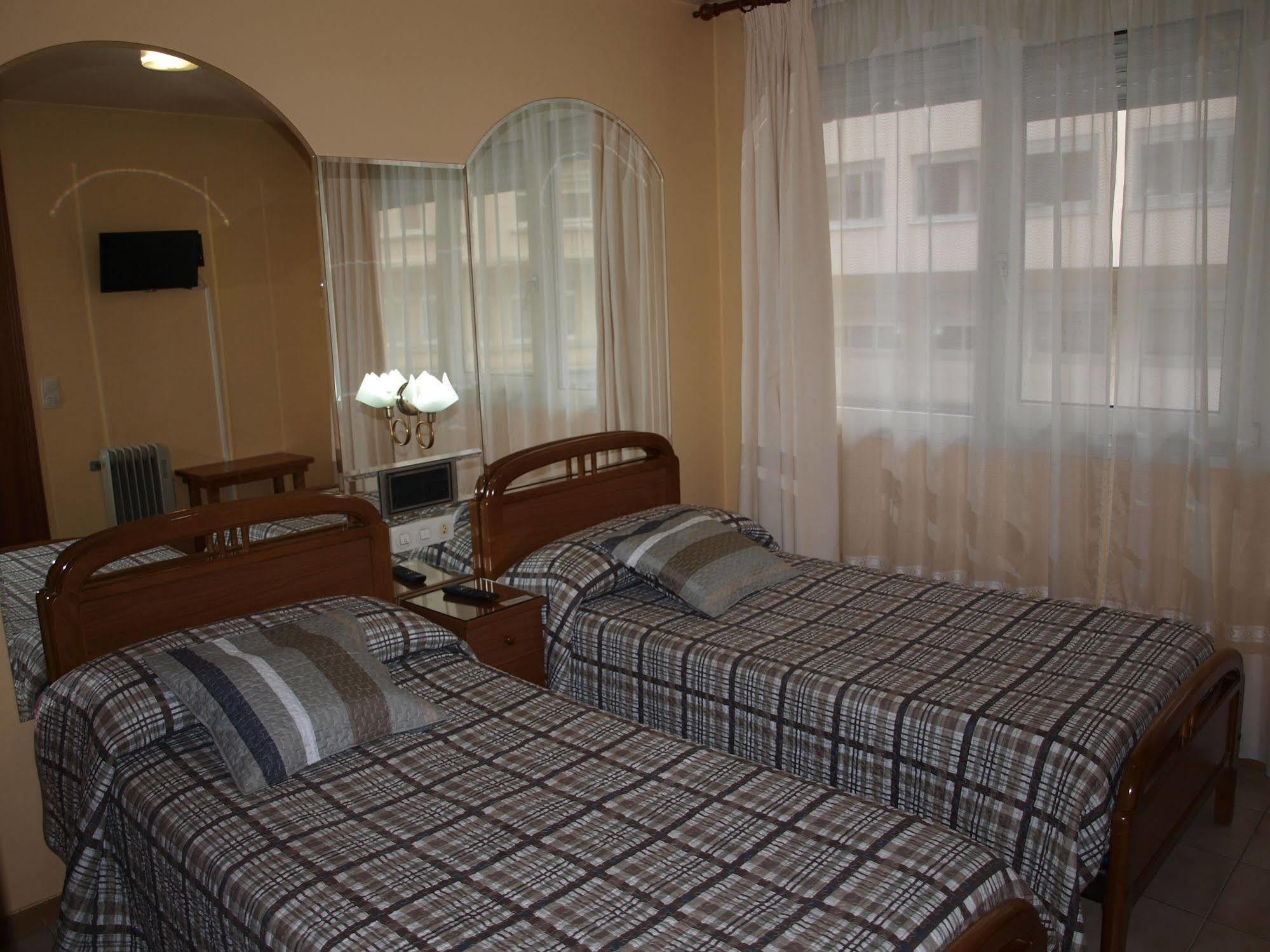 Hotel Francisco Javier Ла-Корунья Экстерьер фото